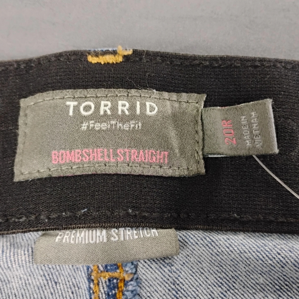 Torrid Feel The Fit Bombshell Straight Jeans Womens 20R  Premium Strech NEW $95 - Picture 4 of 16